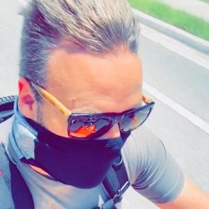 Meet your Posher, Jake